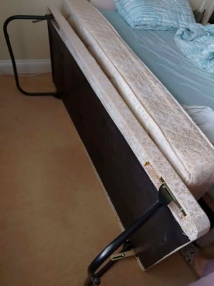 Photo of free Guest bed (Boxmoor HP1) #3