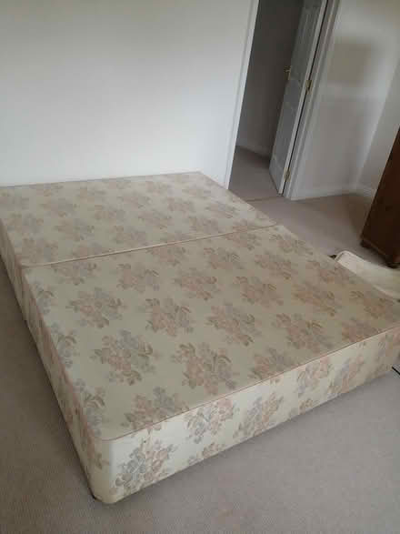 Photo of free Divan bed base (Wokingham RG41) #1