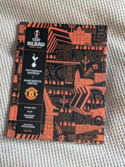 Photo of free Spurs vs. Manchester Utd Official Programme (Bedwell SG1) #1