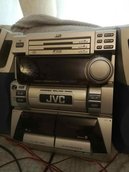 Photo of free JVC Hi-Fi (Wollaton NG8) #4