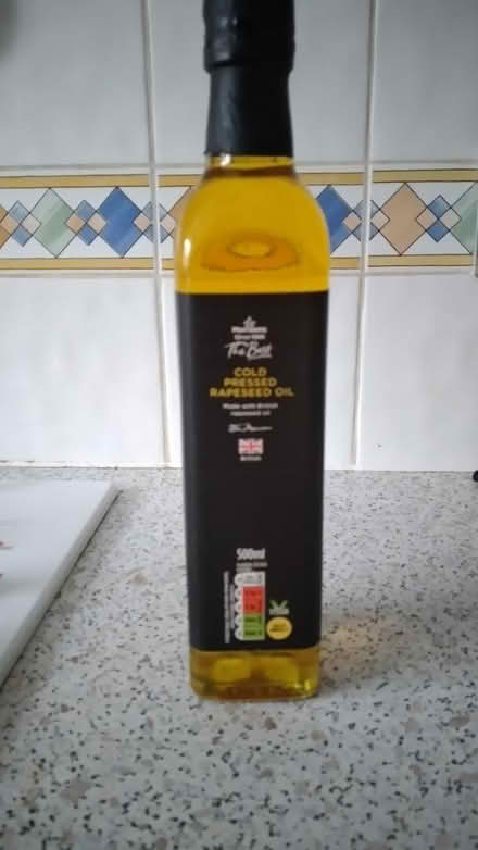 Photo of free Cold pressed rapeseed oil (Haywood RG12) #1