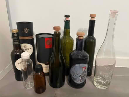 Photo of free Selection of interesting bottles (SE1) #2