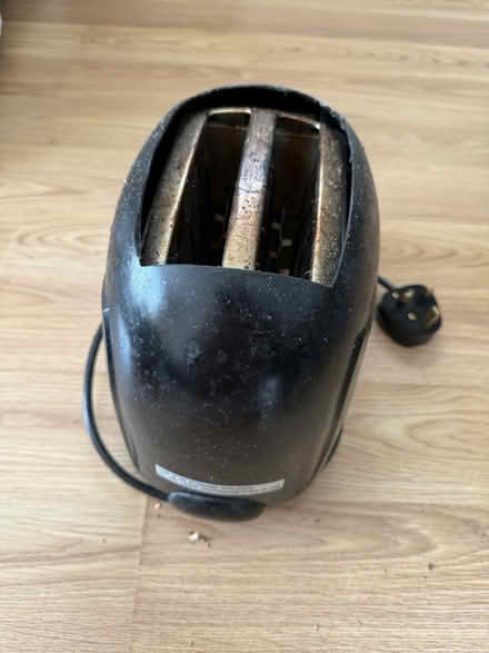 Photo of free Cookworks toaster (Leyton Grange E10) #2