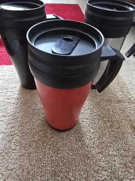 Photo of free 3 coffee thermal mugs (Luton, Stopsley) #1