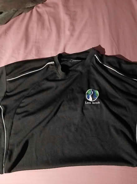 Photo of free Lees Brook PE T-shirt (Chaddesden DE21) #1