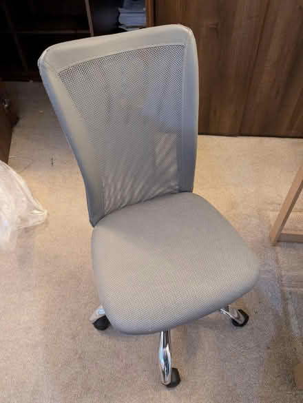 Photo of free Office wheel chair (Hungerford Road N7 london) #1