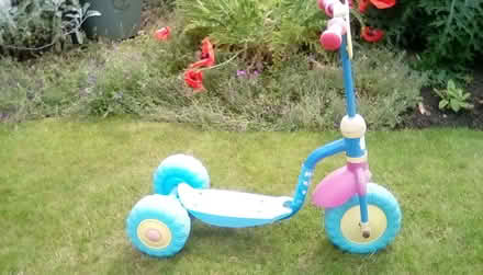 Photo of free Child's scooter (Priorslee TF2) #1