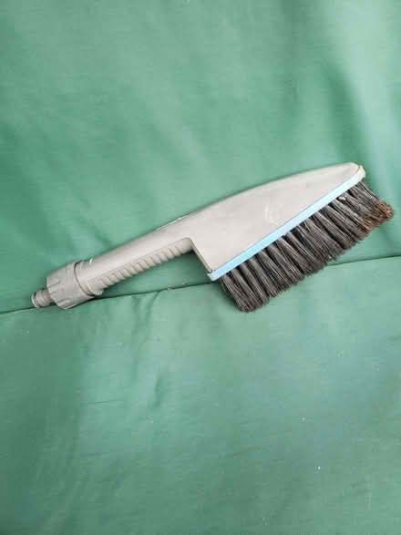 Photo of free Hozelok Car Wash Brush (DA2) #1