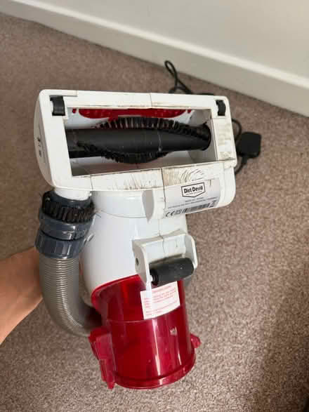 Photo of free Vacuum cleaner (Dirt Devil) (Leyton Grange E10) #1