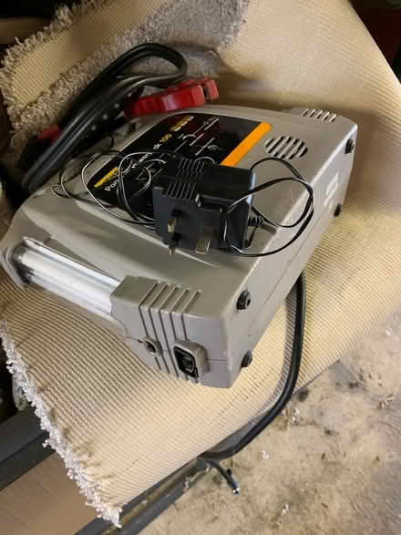 Photo of free Not working Powerpack (Loose, Maidstone) #3