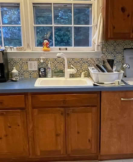 Photo of free White Kitchen Sink and White Faucet (Cleveland Park) #2