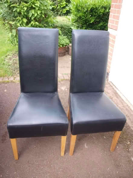 Photo of free 4 dining chairs. (Littleover DE23) #1