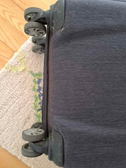 Photo of free 2 damaged cabin size carryons (Rotherhithe SE16) #2
