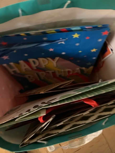 Photo of free Birthday gift bags (Airmont ny) #2
