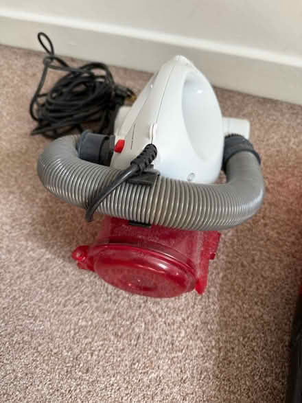 Photo of free Vacuum cleaner (Dirt Devil) (Leyton Grange E10) #3
