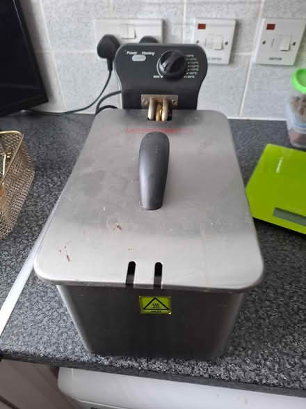 Photo of free Deep fat fryer (Mitcham) #2