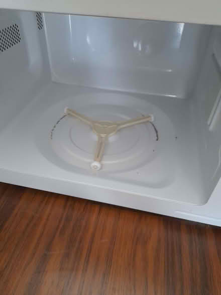 Photo of free Daewoo eco microwave (Northend) #2