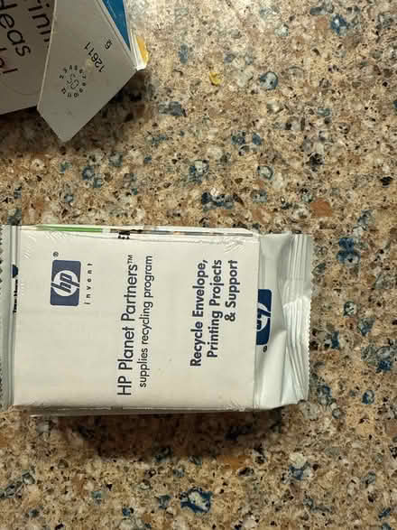 Photo of free HP INK.. #58 & #901 expired sealed (Hopewell Junction) #3