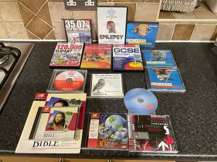 Photo of free cd roms (World’s End Burgess Hill) #3