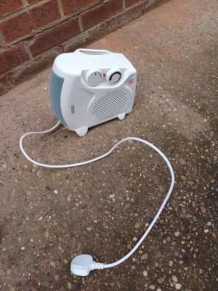 Photo of free Electric heater (Chellaston, Derby) #1