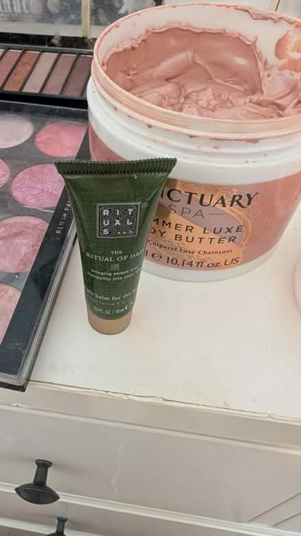 Photo of free Used cosmetic (Cheshunt) #4