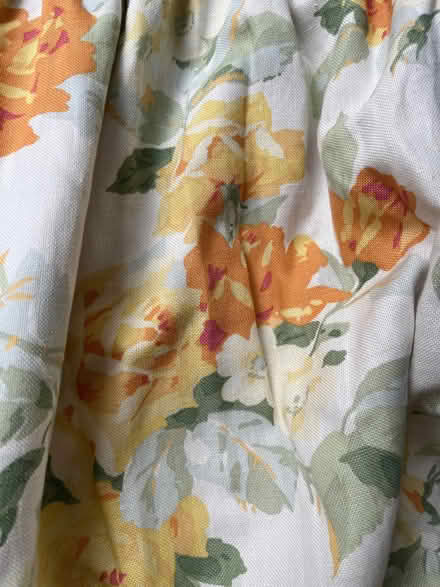 Photo of free Laura Ashley yellow roses single curtain 220cm drop (Upper Holloway N4) #2