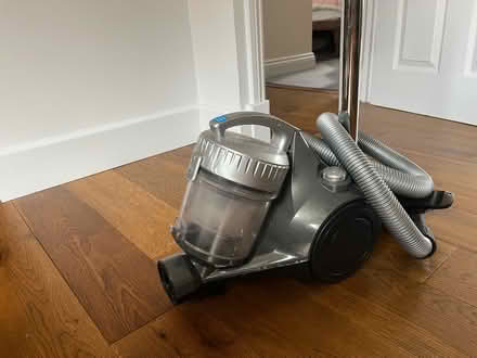 Photo of free Russell Hobbs Hoover (Borough, London) #1
