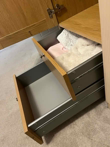 Photo of free Single wardrobe - no delivery (AL2) #4