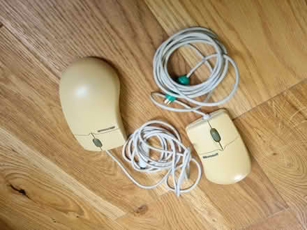 Photo of free Microsoft Computer Mice With Scroll Wheels (Woosehill RG41) #1