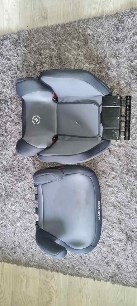 Photo of free Maxi cosi car seat (M22) #2
