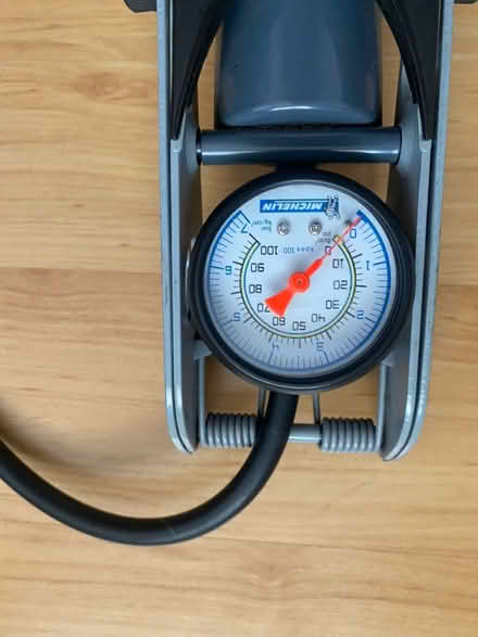 Photo of free Manual Tyre Pressure Pump (Colchester CO2) #2