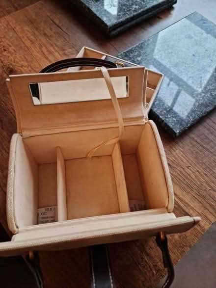 Photo of free Used jewelry bix (Edge Hill SW19) #1