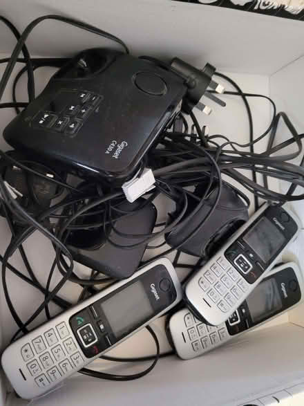 Photo of free Gigaset wireless landline phones (Walton-on-Thames KT12) #1