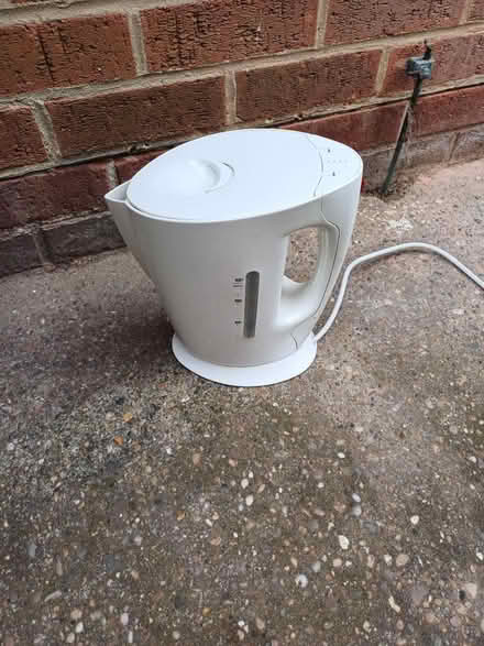 Photo of free Electric kettle (Chellaston, Derby) #1