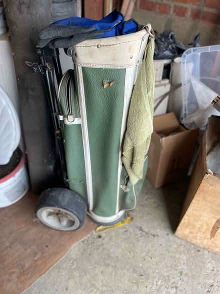 Photo of free 4 golf bags (New Barnet EN4) #2