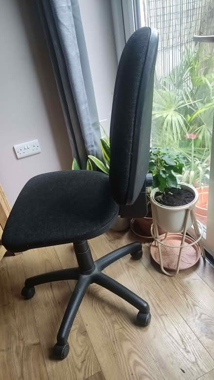Photo of free Office chair (Burntisland KY3) #3