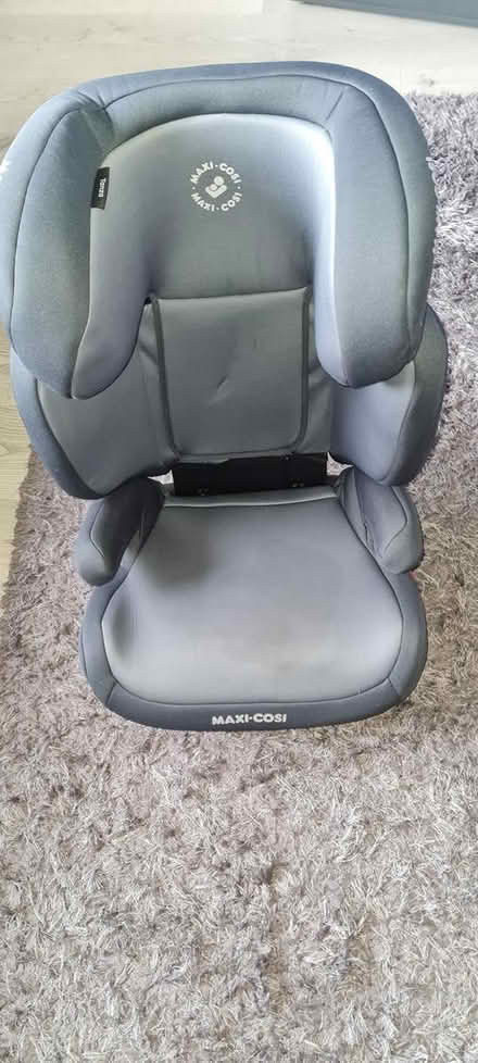 Photo of free Maxi cosi car seat (M22) #1