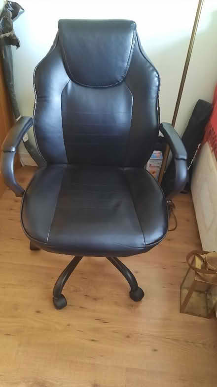 Photo of free Desk chair (Abbey Wood SE2) #1