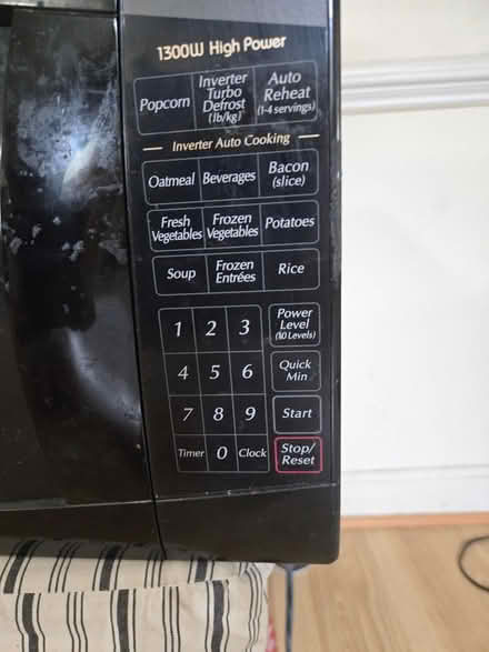 Photo of free Microwave (Centre Ridge Regent) #2