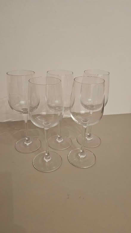 Photo of free 5 wine glasses (Kent House SE20) #1