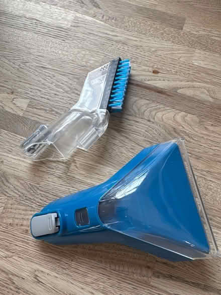 Photo of free Vax spotwash (Coulsdon, Surrey) #2