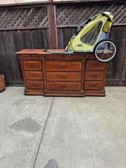 Photo of free Blue couch, dresser + bike chariot (Lower Dimond) #2