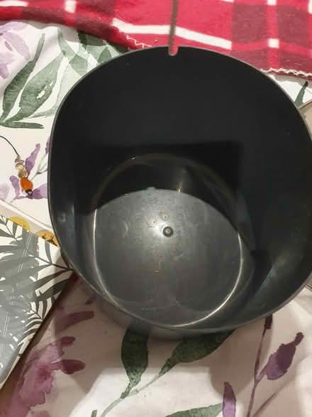 Photo of free Cat water fountain -no pump (BA13 Westbury) #3
