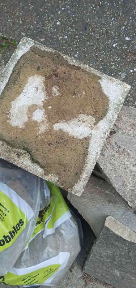Photo of free Brick pillar capping (Whitehill GU35) #2