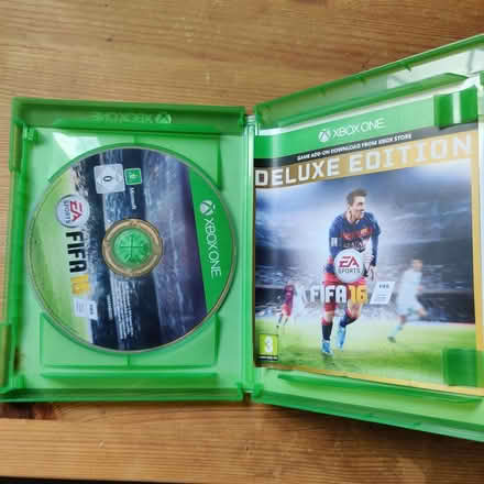 Photo of free XBox One - FIFA 16 (Knighton LE2) #2
