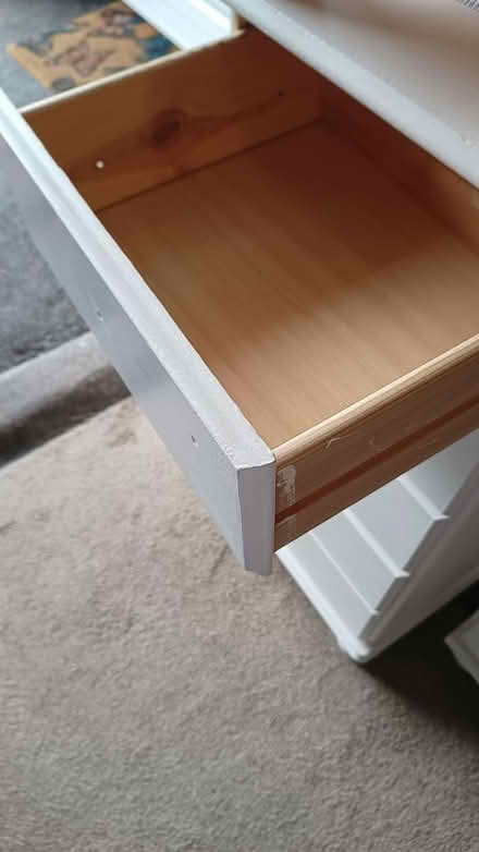 Photo of free Drawers. Antique white (CH5) #3