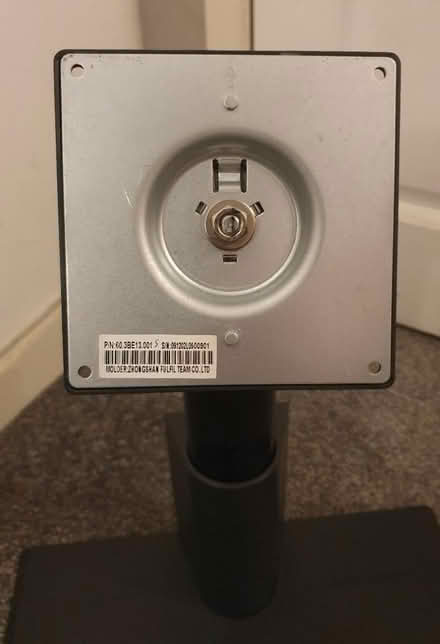 Photo of free Lenovo (Chingford E4) #4