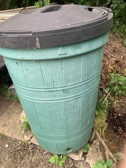 Photo of free Green Water butt no tap (S5 Ecclesfield) #1