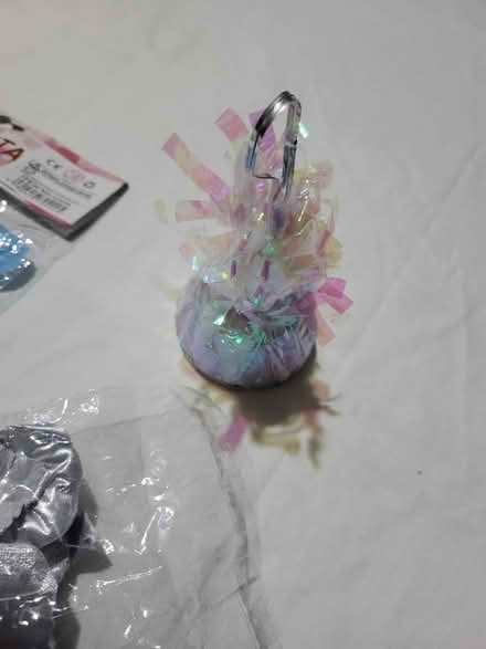 Photo of free Mixture of silk petals/confetti etc (E4 Chingford) #4