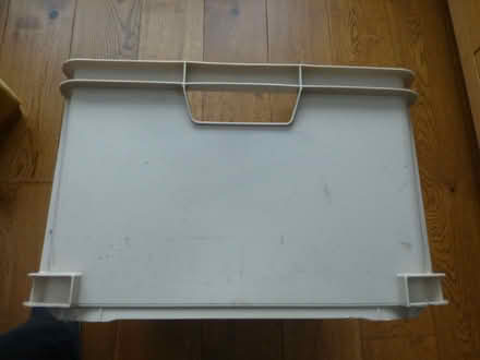 Photo of free 1 used large plastic storage box (Chiswell Green AL2) #2
